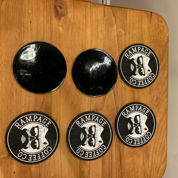 12 Skull Costers - Picture 2 of 4